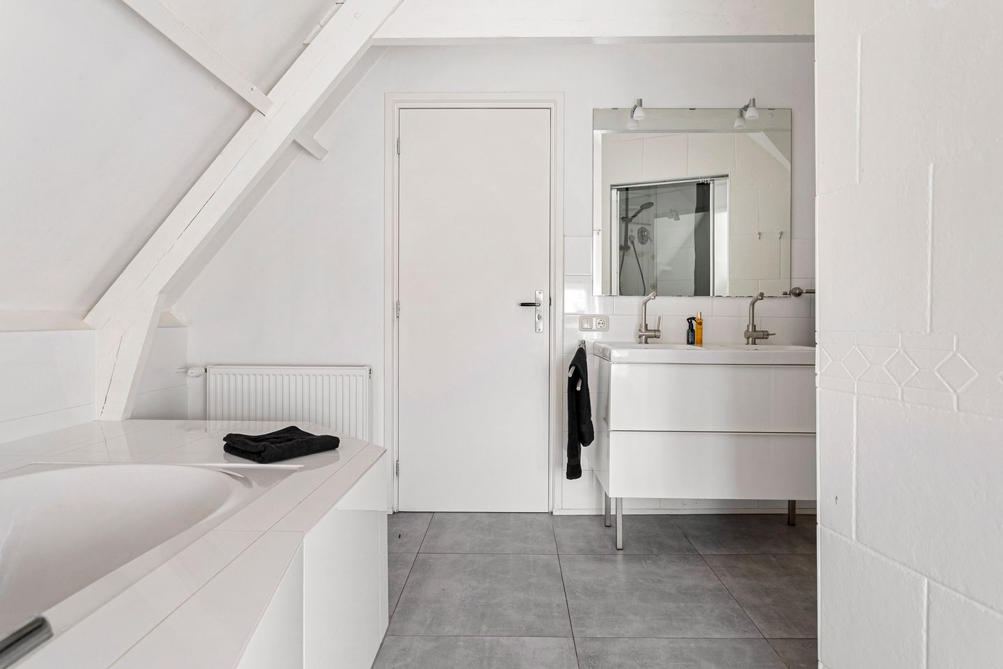 Foto 49 van Bolswarderweg 19