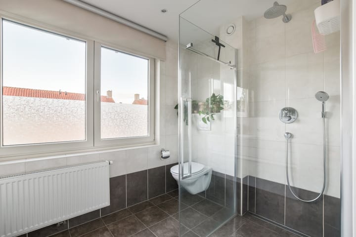 Foto 16 van Van Lyndenlaan 6