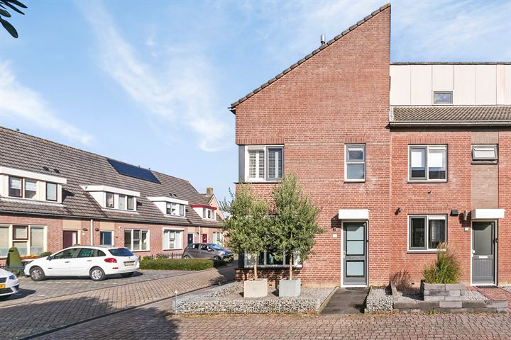 Bekijk foto 30 van G. van Balenstraat 36