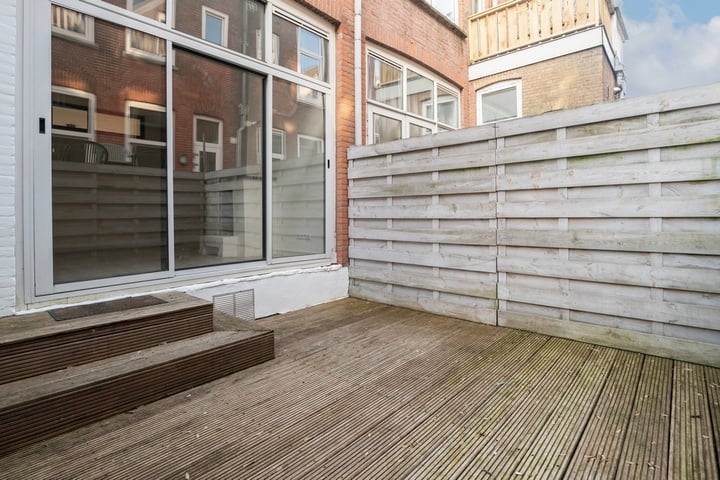 Bekijk foto 3 van Adamshofstraat 128-A