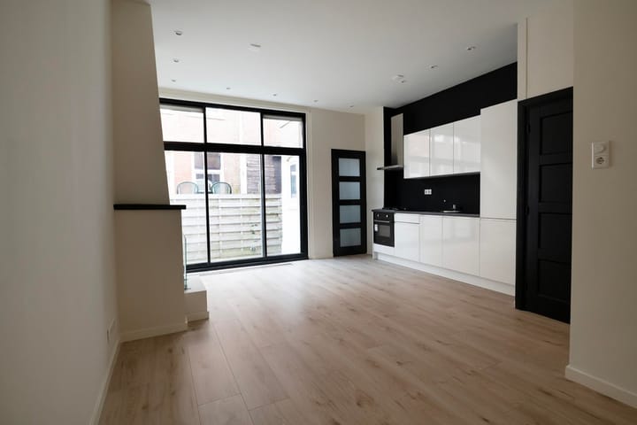 Foto 2 van Adamshofstraat 128-A