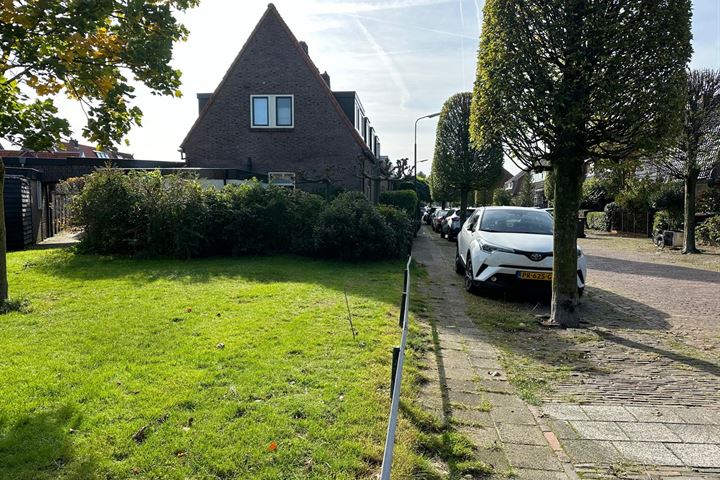 Bekijk foto 17 van Tulpstraat 3