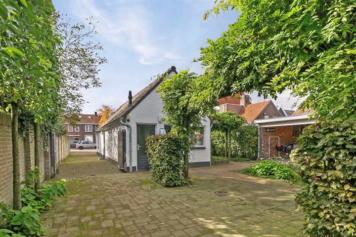 Bekijk foto 28 van Kanaalstraat 21