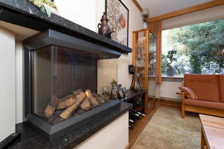 Foto 10 van Spoorstraat 1