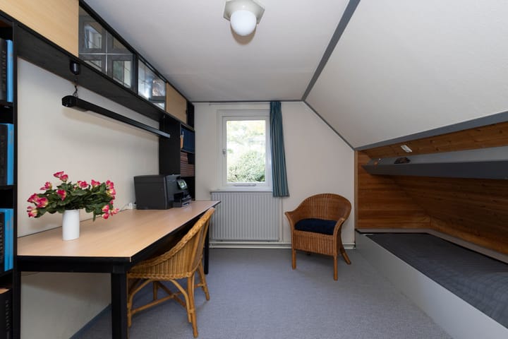 Foto 32 van Spoorstraat 1