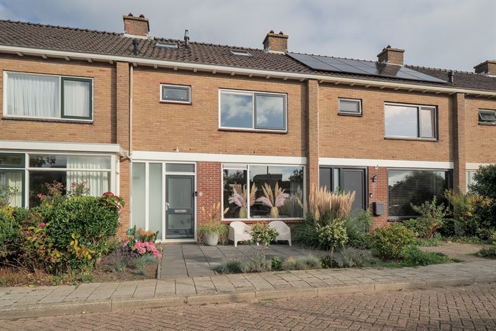 Bekijk foto 1 van van Rennesstraat 14