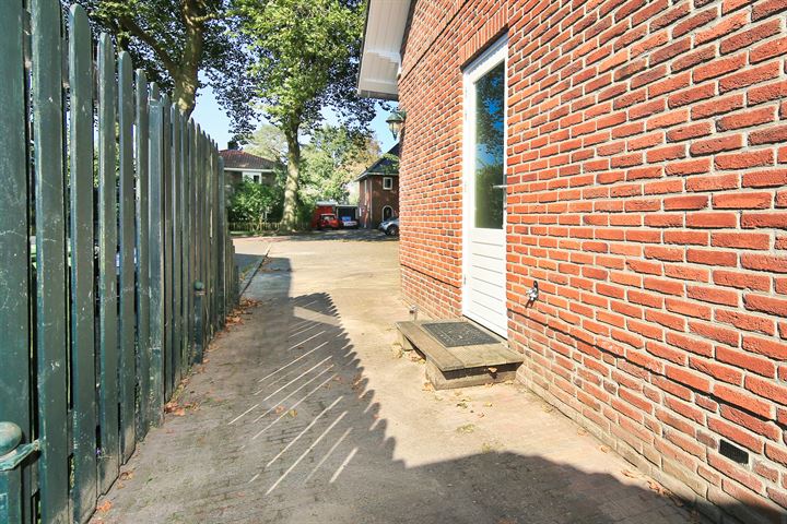 View photo 36 of Burgemeester Amersfoordtlaan 38