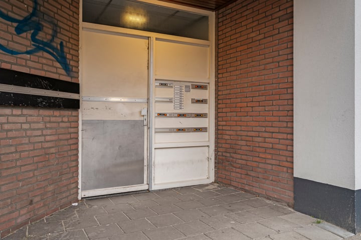 Bekijk foto 4 van Schootsestraat 93