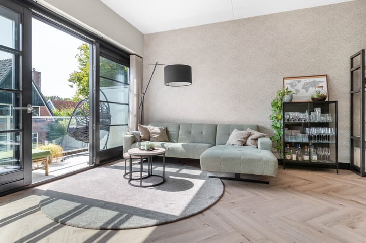 Foto 19 van Van Aostastraat 1-C