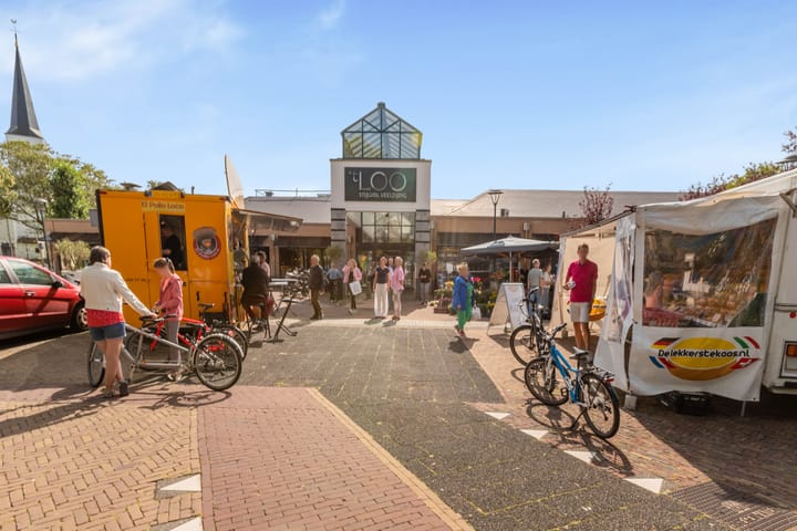 Foto 26 van Van Aostastraat 1-C