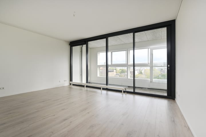 Photo 14 of Cornelis de Wittlaan 94