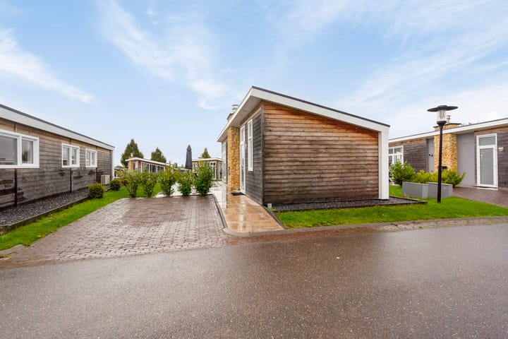 Foto 2 van Gasthuis 3-126