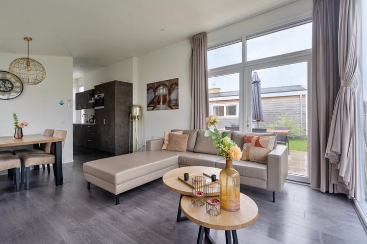 Foto 5 van Gasthuis 3-126