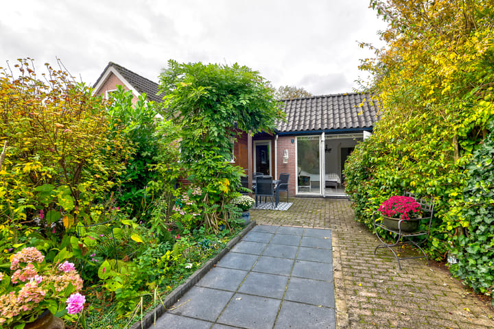 Foto 37 van Westerwoldestraat 10