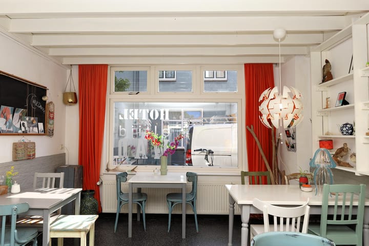 Foto 9 van Trompstraat 6