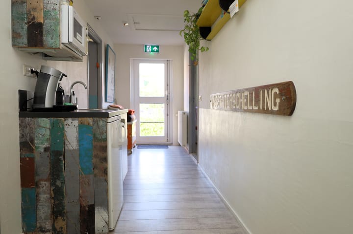 Foto 24 van Trompstraat 6