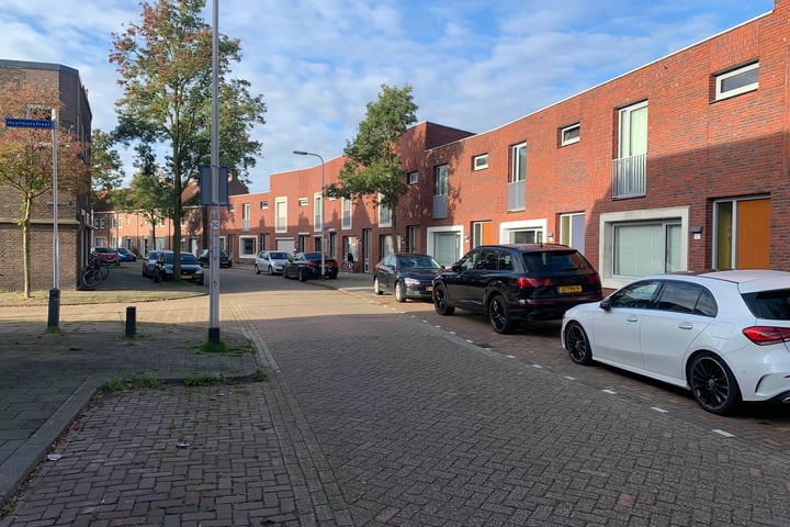 Bekijk foto 19 van Veestraat 135-B