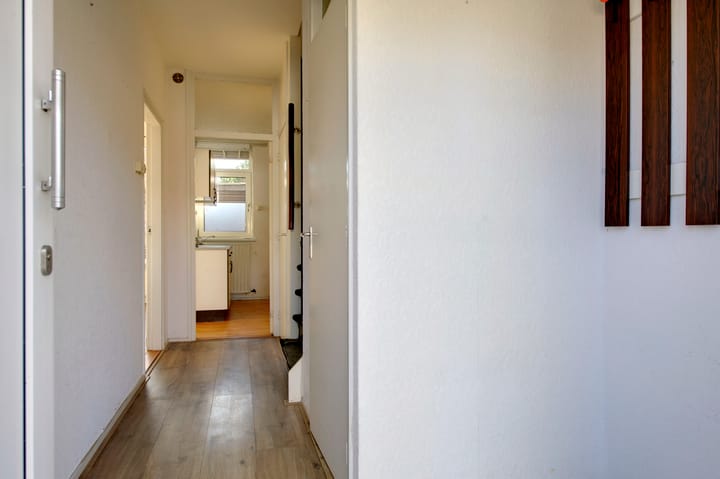 Foto 15 van Charlottestraat 29