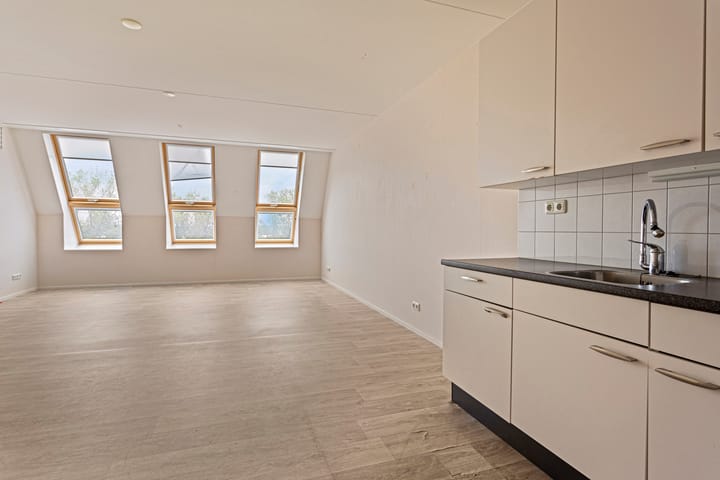 Foto 10 van Koninginnedijk 216