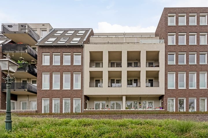 Foto 29 van Koninginnedijk 216