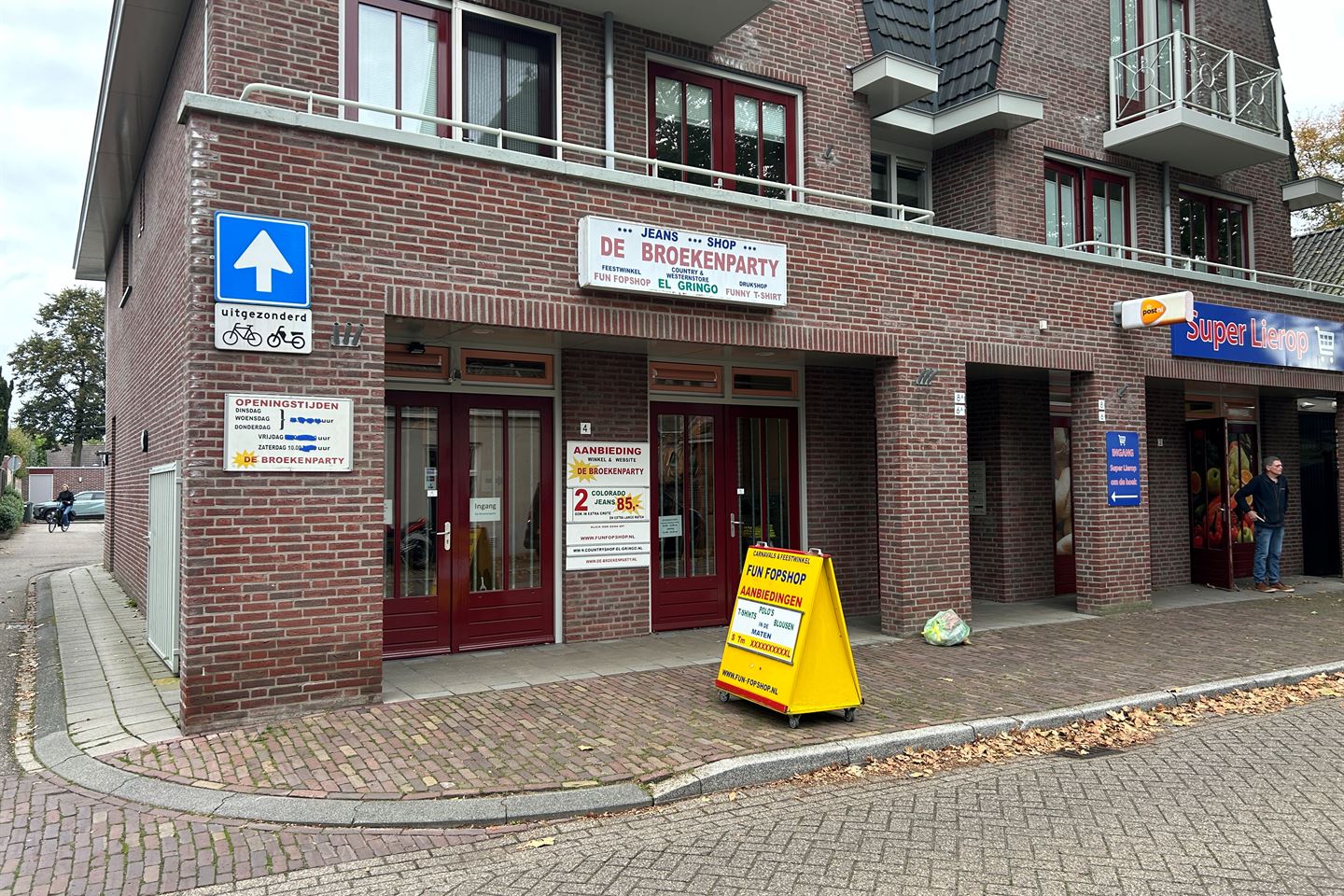 Bekijk foto 2 van Offermansstraat 4