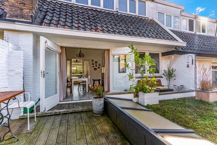 Bekijk foto 36 van Beeldhouwerstraat 58