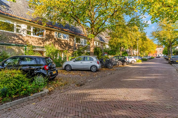 Bekijk foto 39 van Beeldhouwerstraat 58