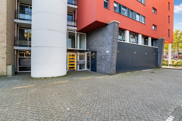 Bekijk foto 3 van Marie van Eijsden-Vinkstraat 389