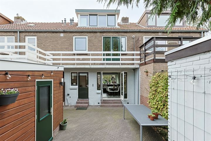 Bekijk foto 53 van Celebesstraat 10