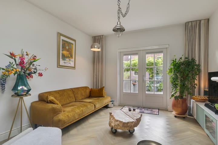 Foto 17 van van Koetsveldlaan 9