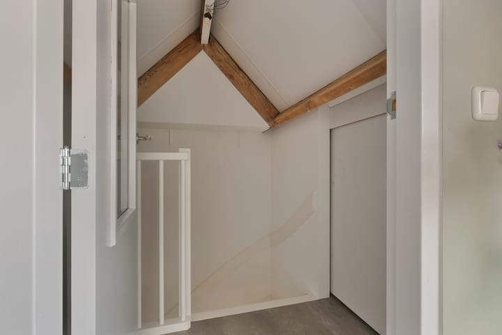 Foto 33 van van Koetsveldlaan 9