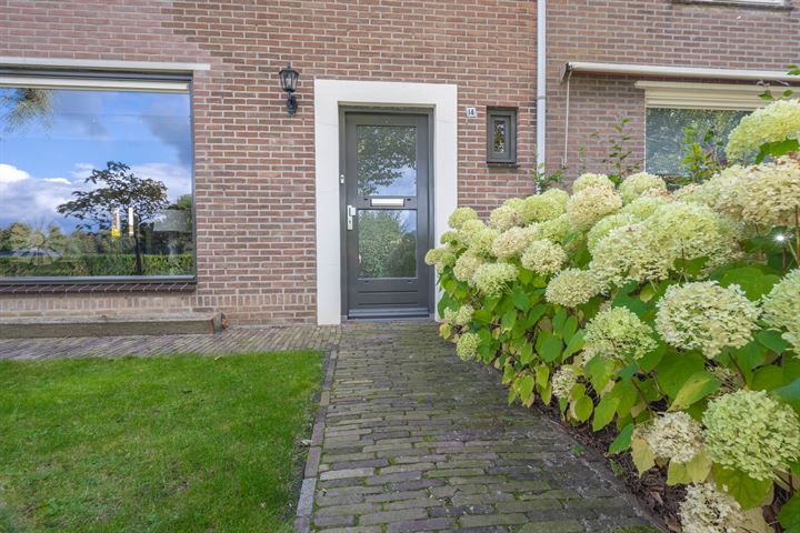 Bekijk foto 9 van Floris van Lijndestraat 14