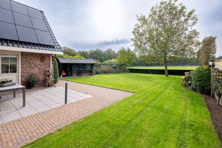 Foto 38 van Blauwgras 7