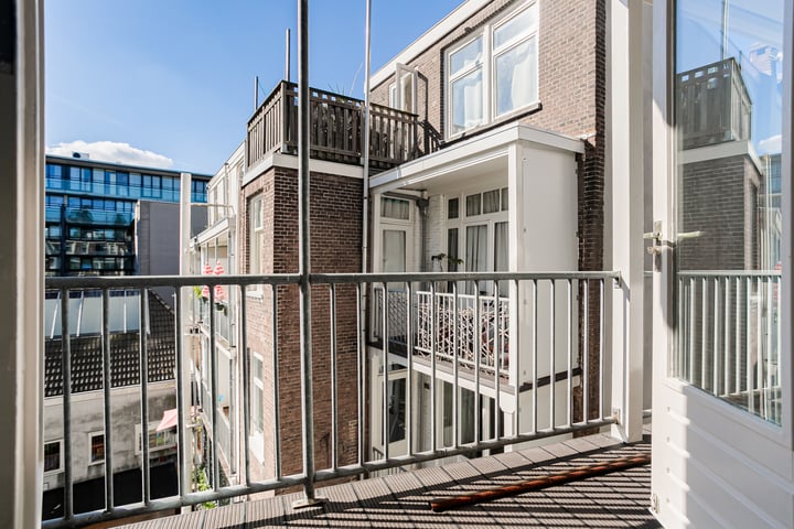 Bekijk foto 18 van Bilderdijkstraat 70-3