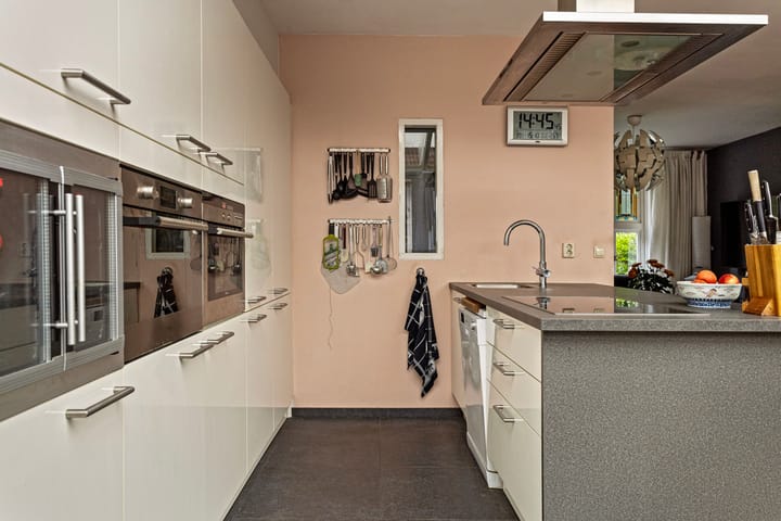 Foto 10 van Irenestraat 22