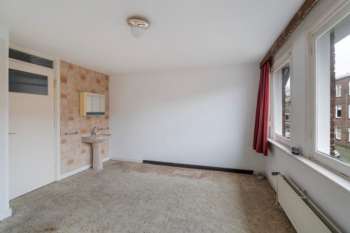 Foto 13 van Loenensestraat 63