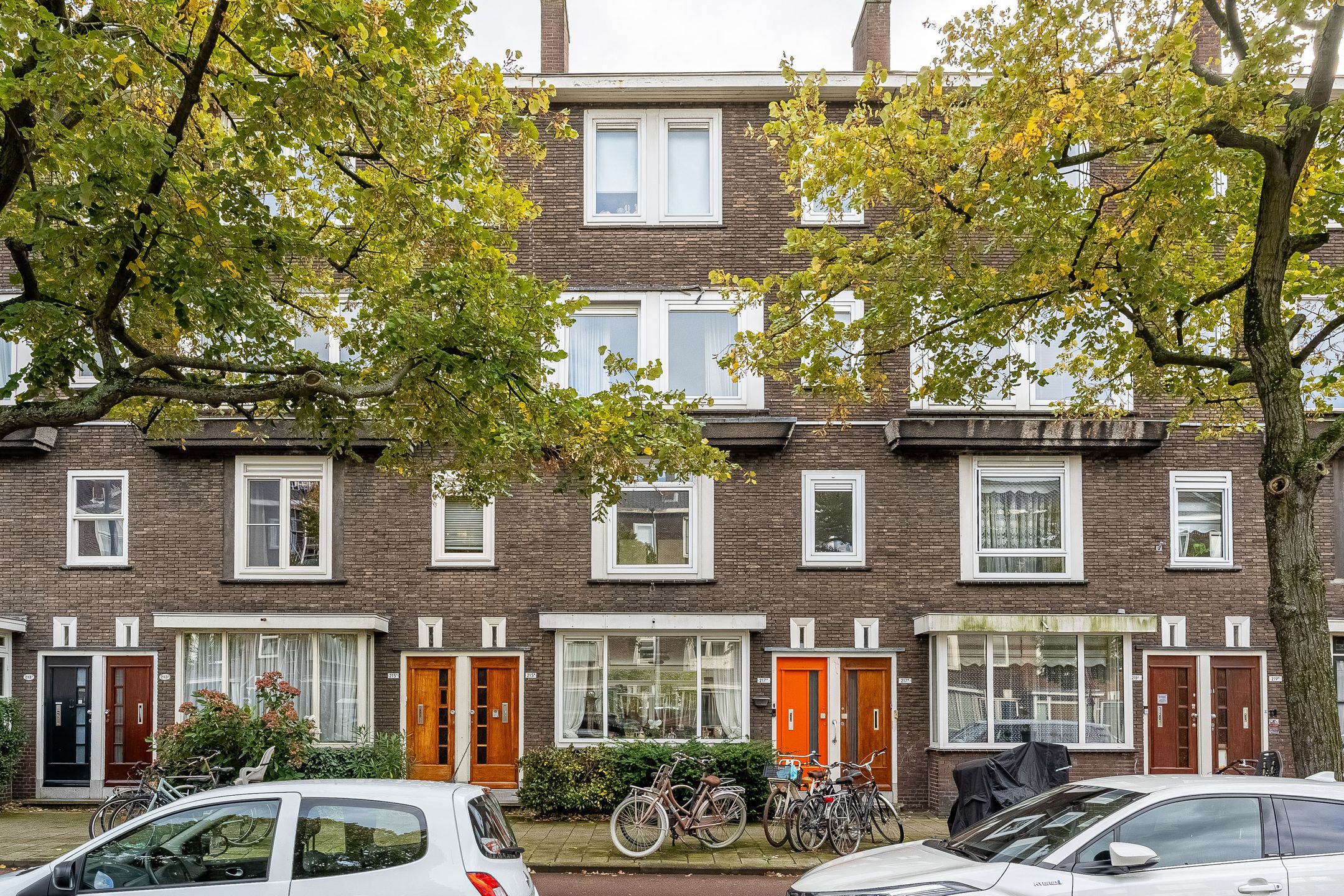 Photo 3 of Burgemeester Knappertlaan 215-B