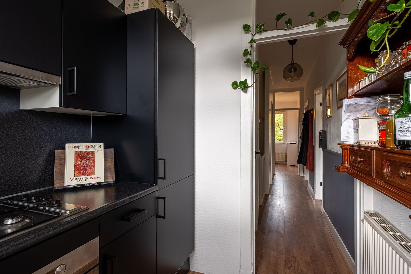 Photo 10 of Burgemeester Knappertlaan 215-B