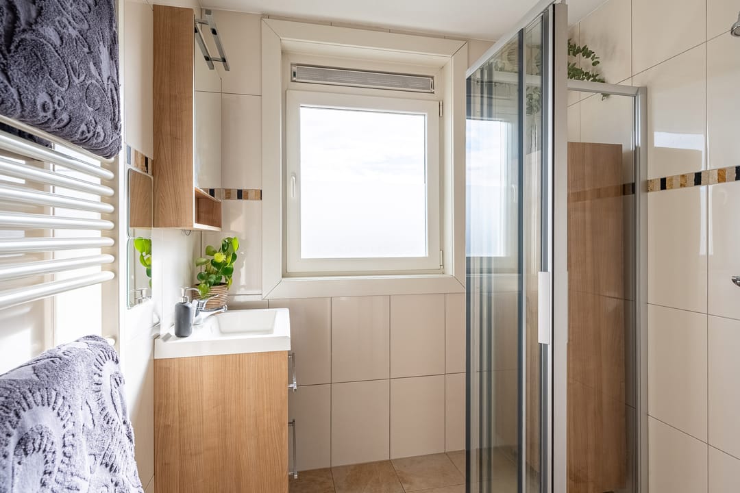 Photo 23 of Burgemeester Knappertlaan 215-B