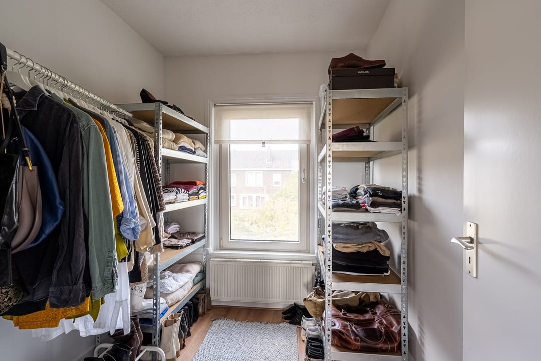 Photo 28 of Burgemeester Knappertlaan 215-B