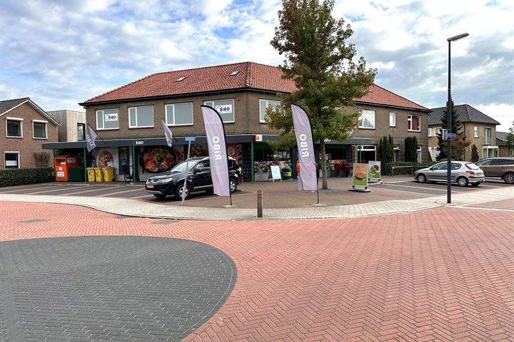 Bekijk foto van Kampstraat 23