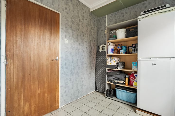 Foto 20 van Hoofdweg 144