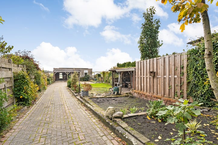 Foto 35 van Hoofdweg 144