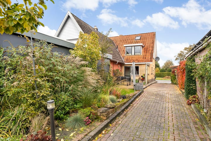 Foto 36 van Hoofdweg 144