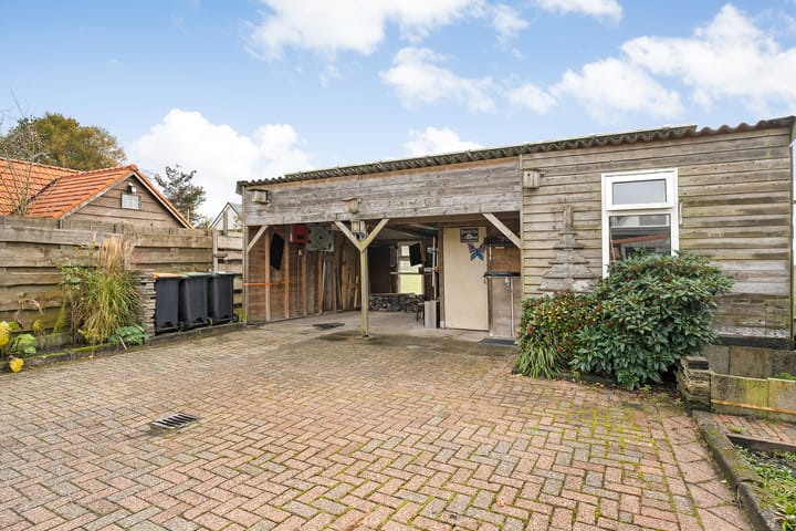 Foto 40 van Hoofdweg 144