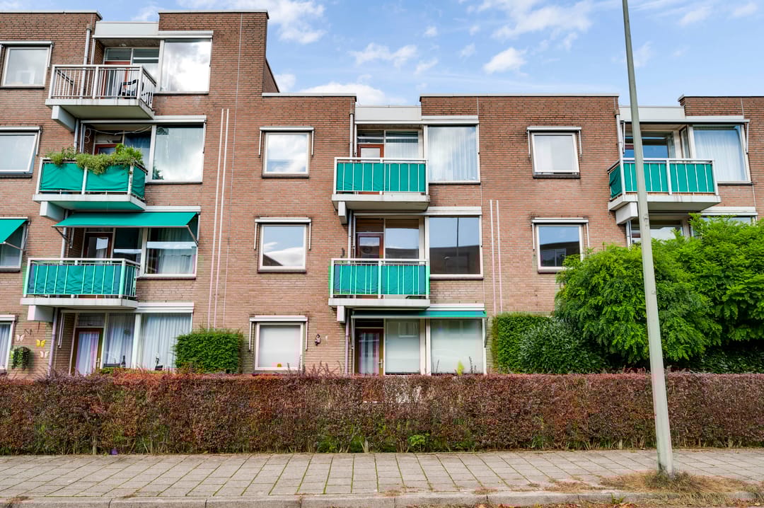 Foto 1 van Adelbert van Scharnlaan F 25