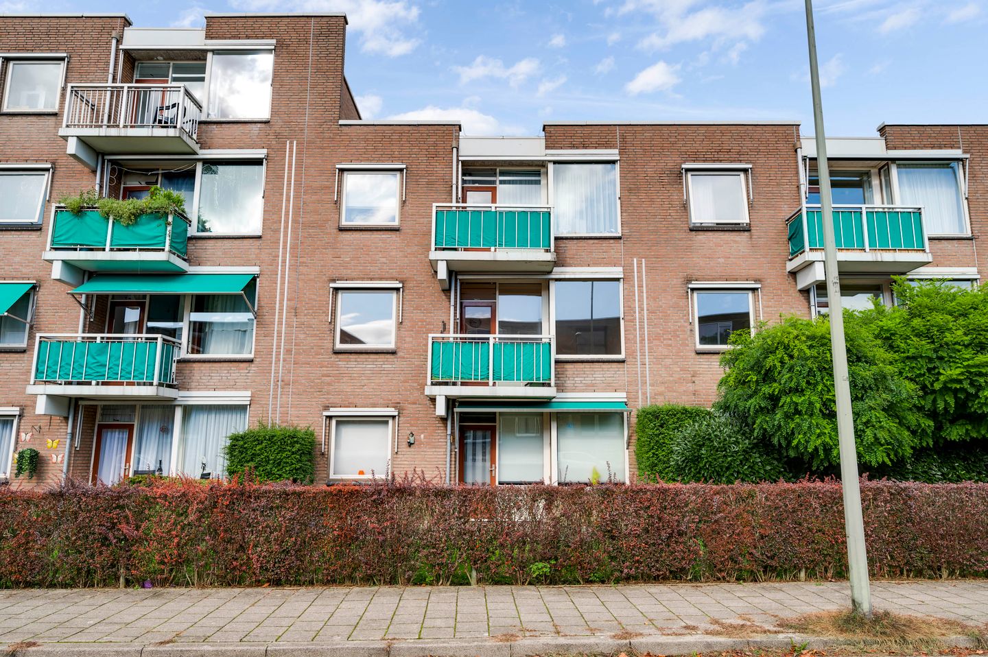 Foto 1 van Adelbert van Scharnlaan F 25