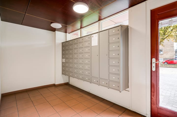 Foto 5 van Adelbert van Scharnlaan F 25