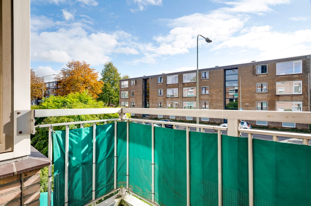 Foto 11 van Adelbert van Scharnlaan F 25