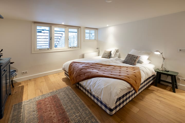 Foto 14 van Burg. Dijckmeesterweg 25